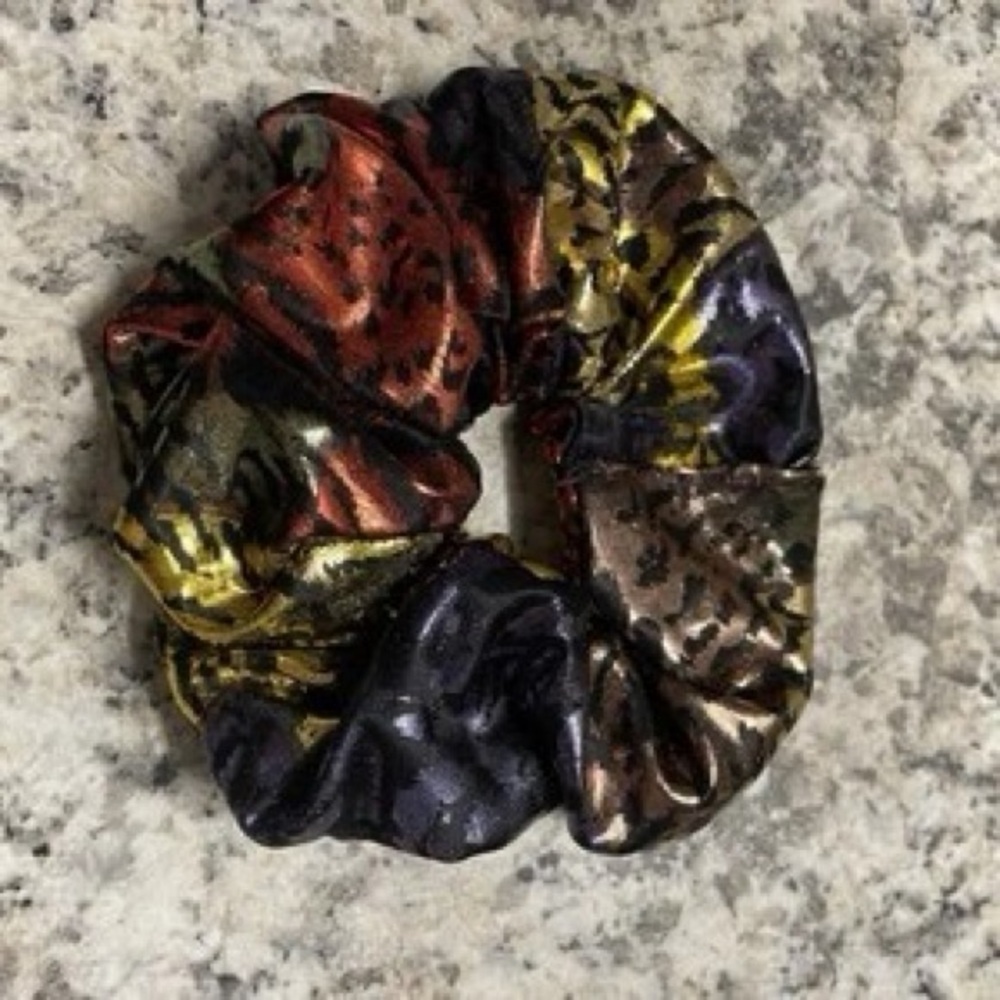 Multicolor Metallic Scrunchie